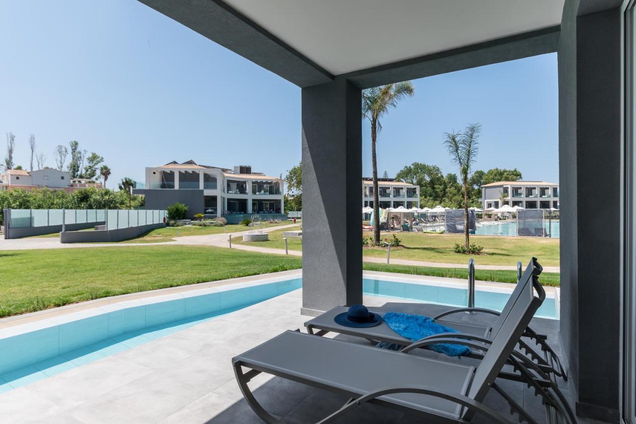 Acharavi Beach Hotel Екстериор снимка