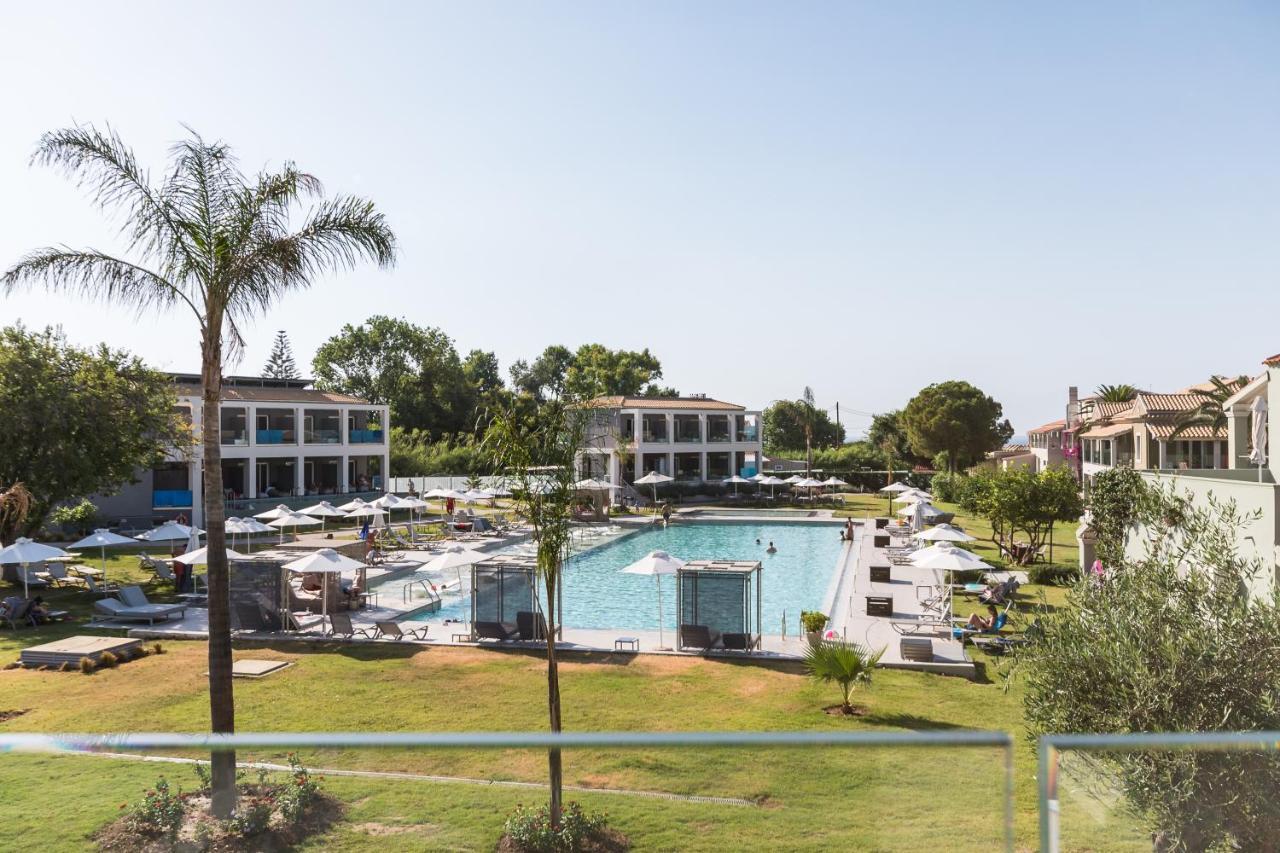 Acharavi Beach Hotel Екстериор снимка